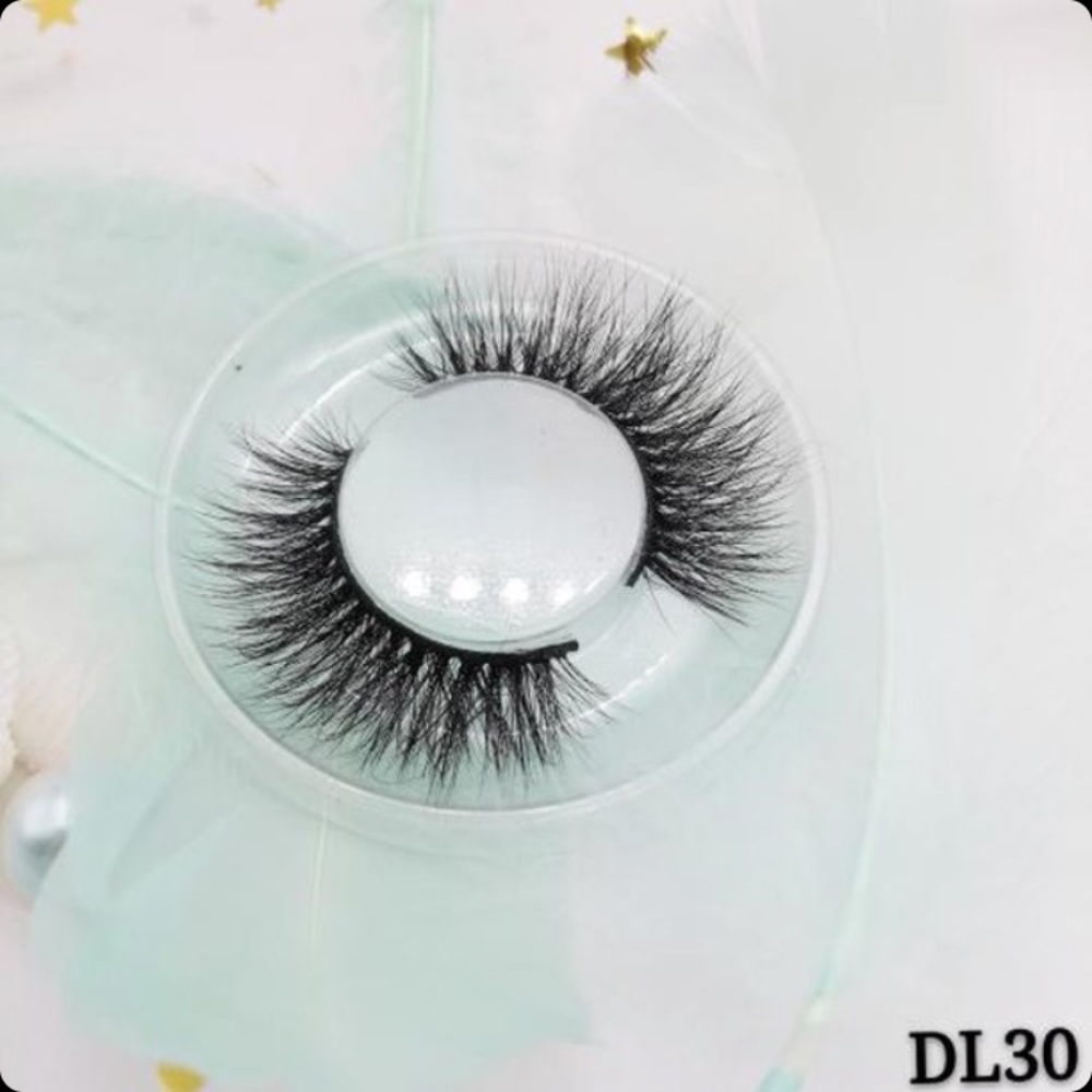 Lashes!! - Picture 8 of 8